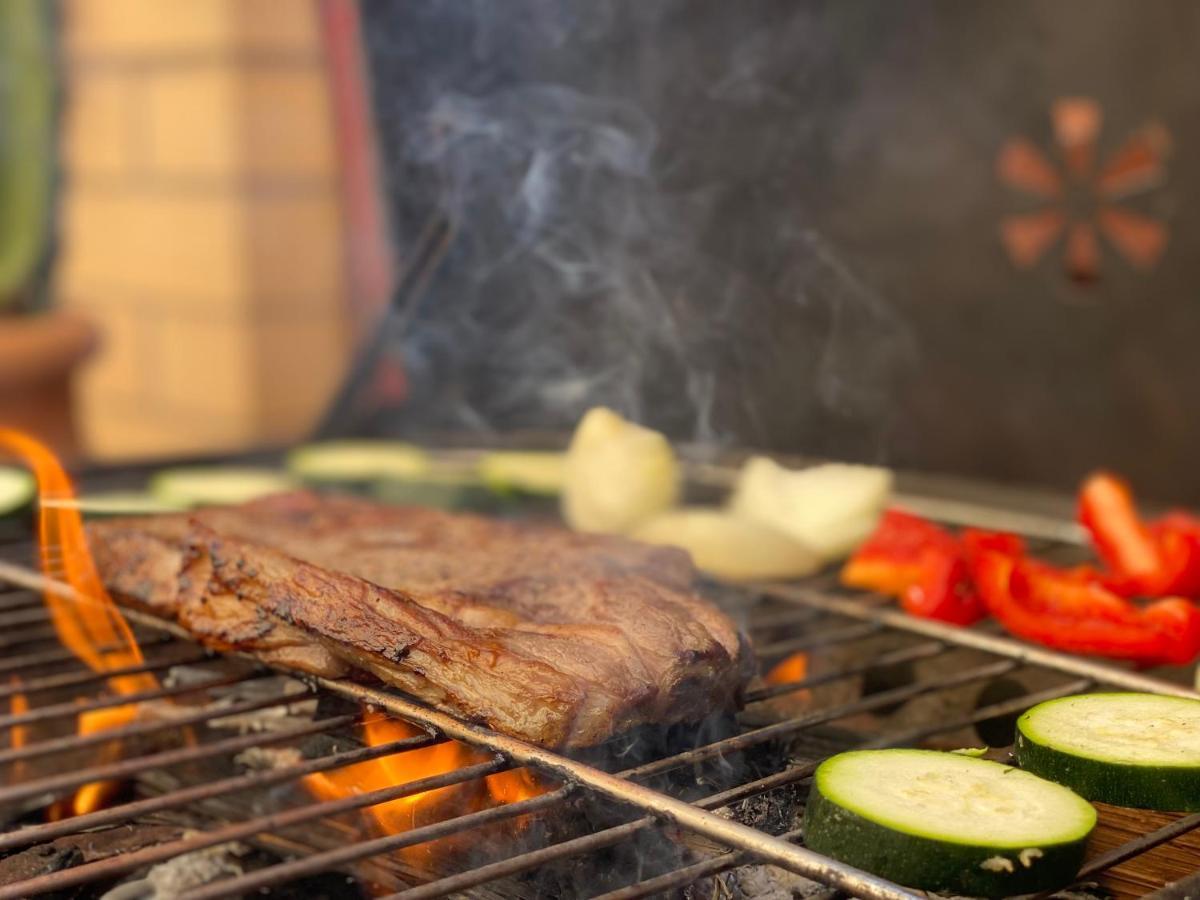 ☆The Peaceful Valencia Homestay☆ W/ Terrace⌘Parking⌘Bbq Exteriör bild