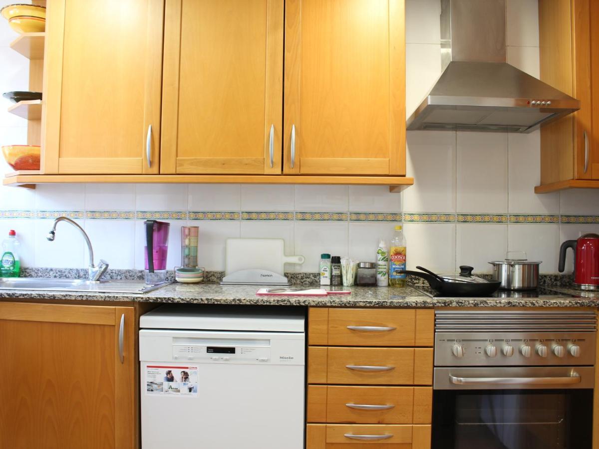 ☆The Peaceful Valencia Homestay☆ W/ Terrace⌘Parking⌘Bbq Exteriör bild